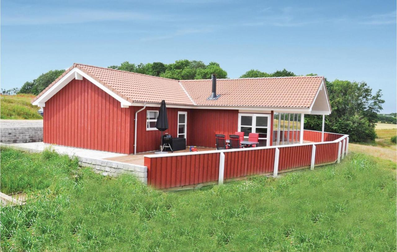 Pet Friendly Home In Augustenborg With Kitchen Asserballeskov Exterior photo
