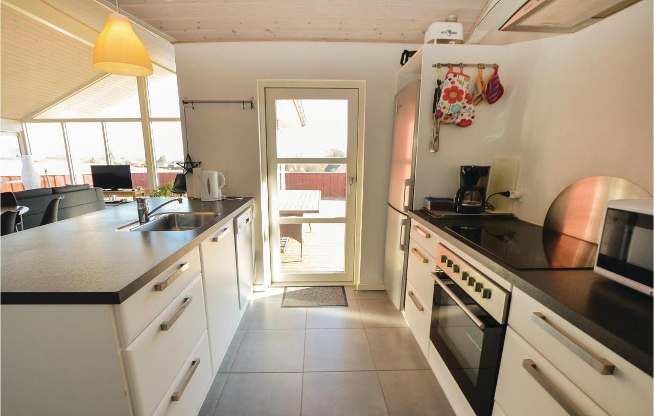Pet Friendly Home In Augustenborg With Kitchen Asserballeskov Exterior photo